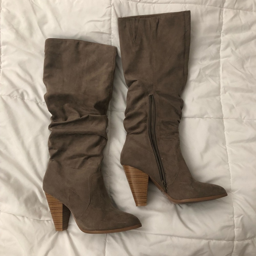 Taupe suede slouch boots